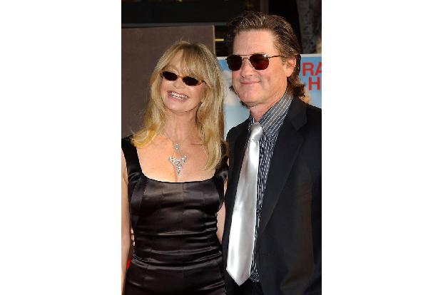 Ob seine Partnerin Goldie Hawn ihm zum Geburtstag einen Kuchen gebacken hat? Kurt Russell ist mit seinen 70 Jahren noch topf...