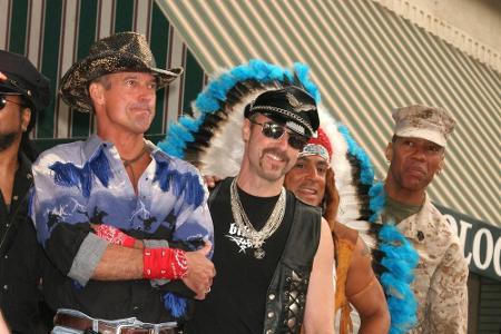 Die Band Village People sang mit 