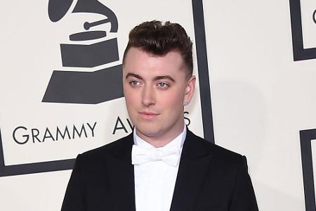 Sam Smith erklärte 2014 öffentlich, homosexuell zu sein. Dies thematisierte er auch in Songs wie 