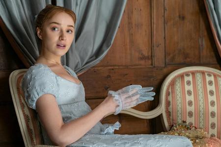 Sie ist dafür verantwortlich, dass Empire-Kleider aus der Regency-Ära wieder gefragt sind: Daphne Bridgerton (Phoebe Dynevor...
