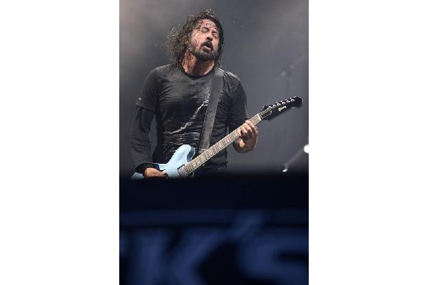 Die Foo Fighters haben sich ebenfalls angemeldet, um für den neuen Präsidenten in die Saiten zu hauen.