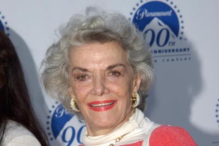 Jane Russell wurde am 21. Juni 1921 geboren. Sie war als Sexbombe bekannt, später schaffte sie es, als seriöse Schauspieleri...