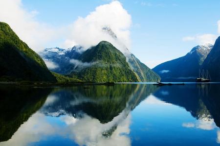 Neuseeland hat es im Passport-Ranking aufs Treppchen geschafft. Die Neuseeländer können 88 Länder ohne Visum bereisen, nur 6...