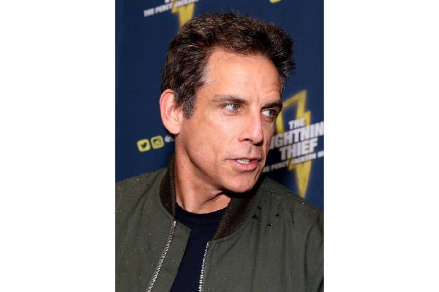 Und noch ein Arbeitsunfall: Einer seiner Co-Stars biss Ben Stiller während der Dreharbeiten zu '…und dann kam Polly' ins Kin...