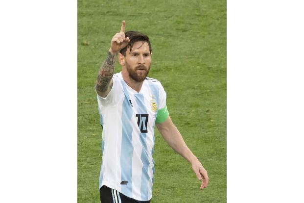 Sein argentinischer Gegenspieler Lionel Messi hatte ebenfalls geschickt verhandelnde Rechtvertreter. Eine Haftstrafe wurde i...