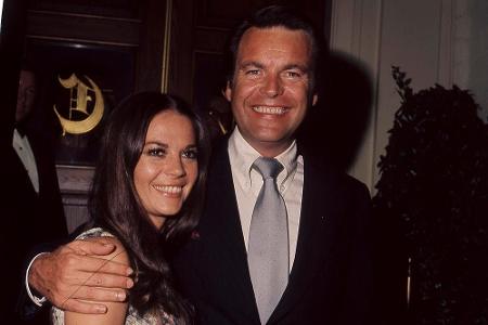 Unter bis heute ungeklärten Umständen kam Natalie Wood mit 43 bei einem Bootsausflug mit Ehemann Robert Wagner und Schauspie...