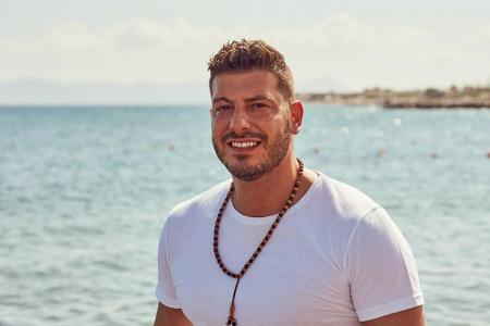 Adriano (35), Unternehmer aus Düsseldorf