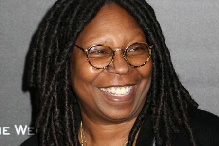 Es waren andere Zeiten: Whoopi Goldberg bekam die Diagnose erst im Erwachsenenalter. 