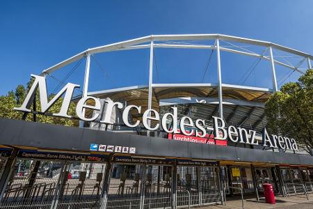 Lediglich in Stuttgart selbst erhält Mercedes sein Fußball-Engagement aufrecht. Der VfB spielt in der Mercedes Benz Arena. H...