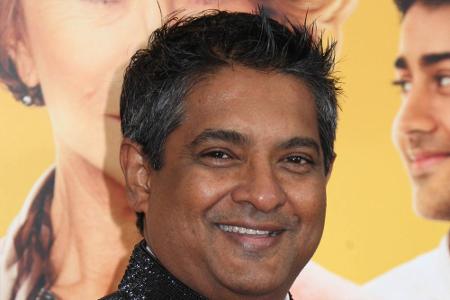 TV-Koch Floyd Cardoz starb mit 59 Jahren. Mit Fieber brachte ihn ein Krankenwagen ins Krankenhaus. Ein Test auf Coronaviren ...