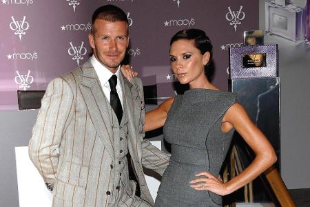 Neben der Familie das Business: Bis 2013 verfolgt David Beckham seine aktive Fußballkarriere, Ehefrau Victoria macht sich de...