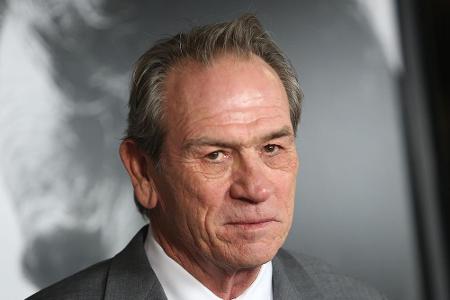 Tommy Lee Jones (71) hat die Arbeit mit Jim Carrey (55) an 