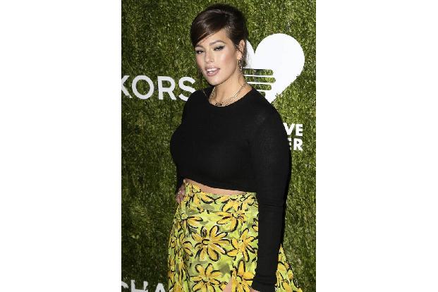 Ashley Graham hat als Plus-Size-Model Karriere gemacht. Sie ist es daher gewohnt, oft genug dumme Kommentare zu bekommen und...