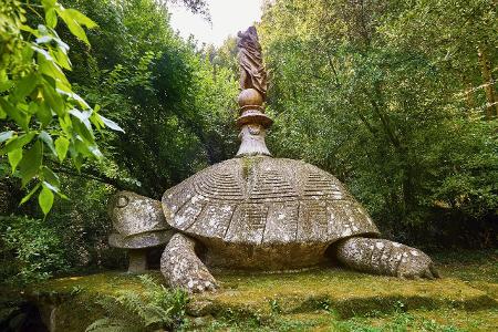 Sacro Bosco: Frau auf Schildkröte