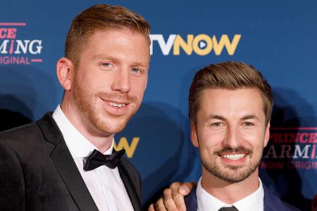 Nicolas Puschmann mit Kandidaten Lars und Adrianv bei der Pr...