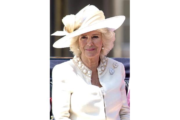 Herzlichen Glückwunsch, Camilla! Am 17. Juli feiert die Herzogin von Cornwall ihren 70. Geburtstag. Mittlerweile freuen sich... Herzlichen Glückwunsch, Camilla! Am 17. Juli feiert die Herzogin von Cornwall ihren 70. Geburtstag. Mittlerweile freuen sich...