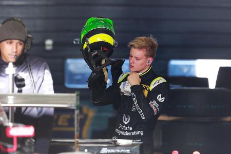 3_Mick Schumacher Herbert Bucco.jpg