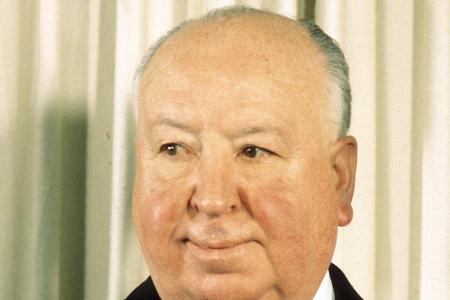 Alfred Hitchcock wurde 1979, wenige Monate vor seinem Tod, zum Ritter geschlagen. 17 Jahre zuvor lehnte er die Ehrung als Co...