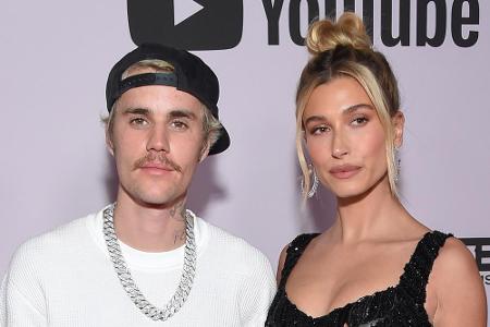 2016 waren Justin Bieber und Hailey Baldwin für kurze Zeit ein Paar. Nach ein paar Jahren Abstand fanden sie wieder zueinand...