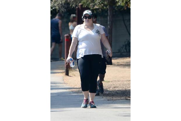 ...ist Rebel Wilson aber sportlich und nimmt in Drehpausen immer wieder ab. Das hat zur Folge, dass die 37-Jährige auch...