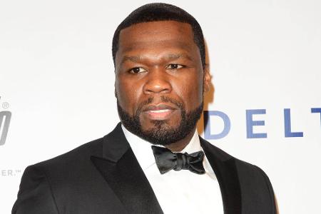 Rapper 50 Cent dealte bereits im Alter von 12 Jahren mit Drogen. Seine Mutter war ebenfalls Drogendealerin und wurde ermorde...