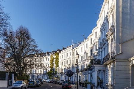 Ganz in der Nähe ist das Leben ähnlich kostspielig. Im Borough of Kensington & Chelsea befinden sich Weltklassemuseen, das b...