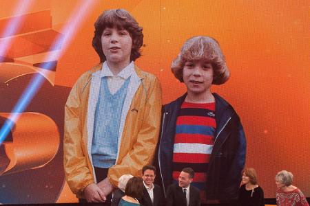 Timmo Niesner (48, l.) alias Markus war 12, als er in der Serie mitwirkte. Heute ist er die feste Synchronstimme von u.a. El...