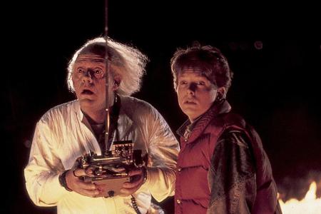 Filmfans sind im Ausnahmezustand: Am 21. Oktober 2015 landet Marty McFly im zweiten Teil der legendären 