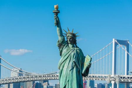 Die Freiheitsstatue ist das Wahrzeichen von New York City. Aber auch Japan ist offenbar auf den Geschmack der Sehenswürdigke...