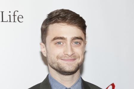 Daniel Radcliffe ist bekannt für seine Rolle als Harry Potter in der gleichnamigen Filmreihe. Der Darsteller verkörperte zah...
