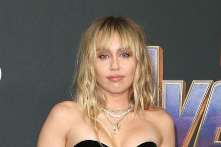 Miley Ray Cyrus kam eigentlich als Destiny Hope Cyrus zur Welt. 2008 änderte sie ihren Namen offiziell. In ihrer Kindheit be...