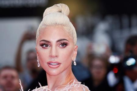 Den Namen Stefani Joanne Angelina Germanotta hört man in den Medien fast nie, Lady Gaga hingegen ist allseits bekannt. Ihr K...