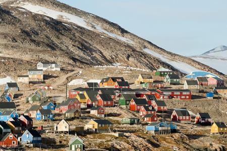 Kalt ist es auch in Ittoqqortoormiit. Die Ortschaft im Osten Grönlands beheimatet gerade einmal knapp 400 Menschen. Trotzdem...