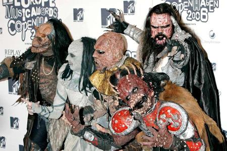 Paradiesvögel sind immer dabei beim ESC, Gewinner aber eher selten darunter. Eine Ausnahme ist die Metal-Band Lordi aus Finn...