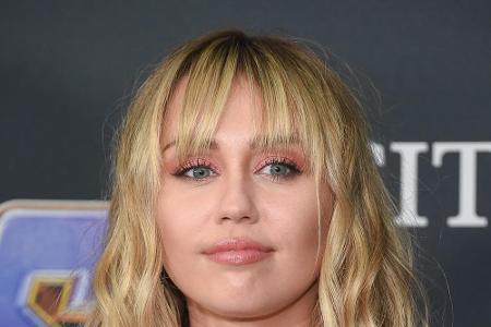 Miley Cyrus' (27) Vorname von Geburt an lautete nicht Miley. Die 27-jährige Sängerin und Schauspielerin kam als Destiny Hope...