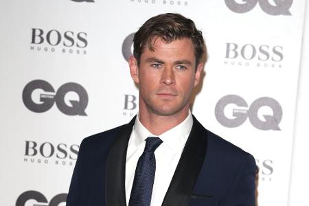 Thor-Darsteller Chris Hemsworth setzte sogar noch einen drauf und bietet potenziellen Spendern und einem Begleiter einen eig...