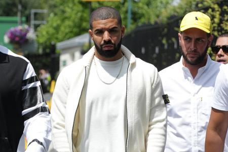 Auch Rapper Drake macht mit. Der 