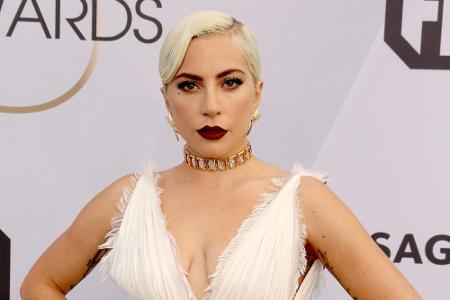 Lady Gaga und Christian Carino: Im Oktober feierten sie noch Verlobung, im Februar 2019 folgt schließlich die Trennung. Die ...