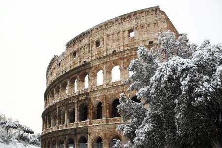Rom ist eines der beliebtesten Reiseziele der Welt. Im Winter tummeln sich allerdings deutlich weniger Touristen, weshalb si...