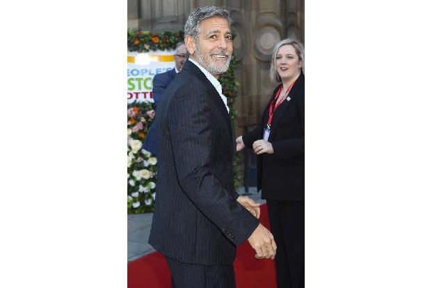 Er ist politisch engagiert, setzt sich für Menschenrechte ein. Doch dass George Clooney seit Jahren Werbung für Kaffeekapsel...