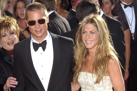 Das einstige Traumpaar Jennifer Aniston und Brad Pitt gab Anfang 2005 die Trennung bekannt. Verheiratet waren sie von 2000 b...