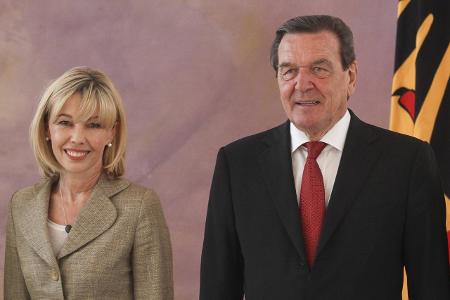 11 Gerhard Schröder Doris Schröder-Köpf Imago Mauersberger imago61598332h.jpg