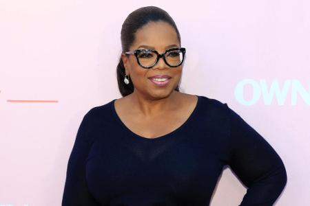Die bekannte US-amerikanische Talkshow-Moderatorin Oprah Winfrey nahm als 17-Jährige bei einem Schönheitswettbewerb teil. Di...