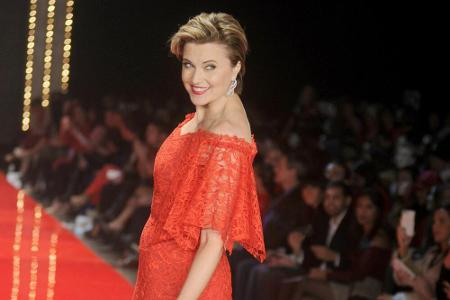 Lucy Lawless kann sich 