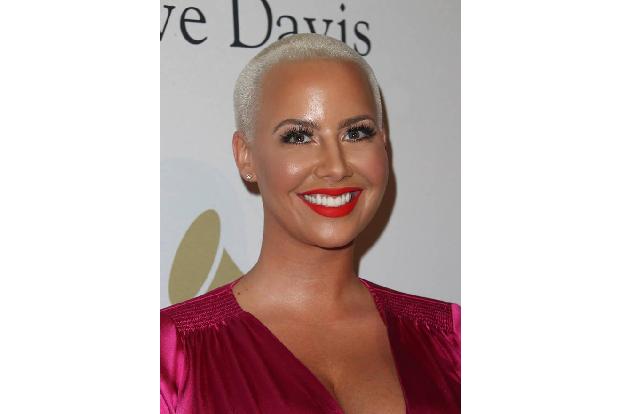 ...Amber Rose bei ihrer Bisexualität doch eine Einschränkung hat: Sie würde nie einen bisexuellen Mann daten. 