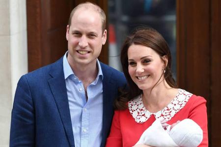 Harrys großer Bruder, Prinz William (35), ist gerade zum dritten Mal Vater geworden. 2011 gab er seiner Kate (36) das Jawort...