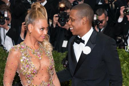 Diese Stars gehen bald gemeinsam auf Tour, sind aber mehr als Arbeitskollegen. Beyoncé (36) und Jay-Z (48) mussten zwar scho...