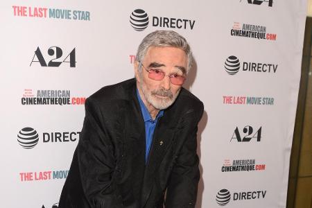 Action-Star Burt Reynolds (82) steht ganz offen zu seinem Toupet und warnte einmal vorsorglich: 
