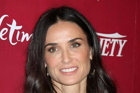 2010 bewahrte Demi Moore jemanden vor dem Selbstmord. Auf Twitter kommentierte sie die Nachricht eines jungen Mannes, der si...