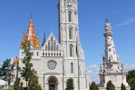 Sissi-Fans kommen in Budapest ebenfalls auf ihre Kosten. In der wunderschönen Matthiaskirche wurden die Kaiserin von Österre...